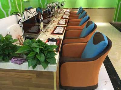 山东网吧与网咖桌椅沙发的优选 解析广州鸿成的专业方案